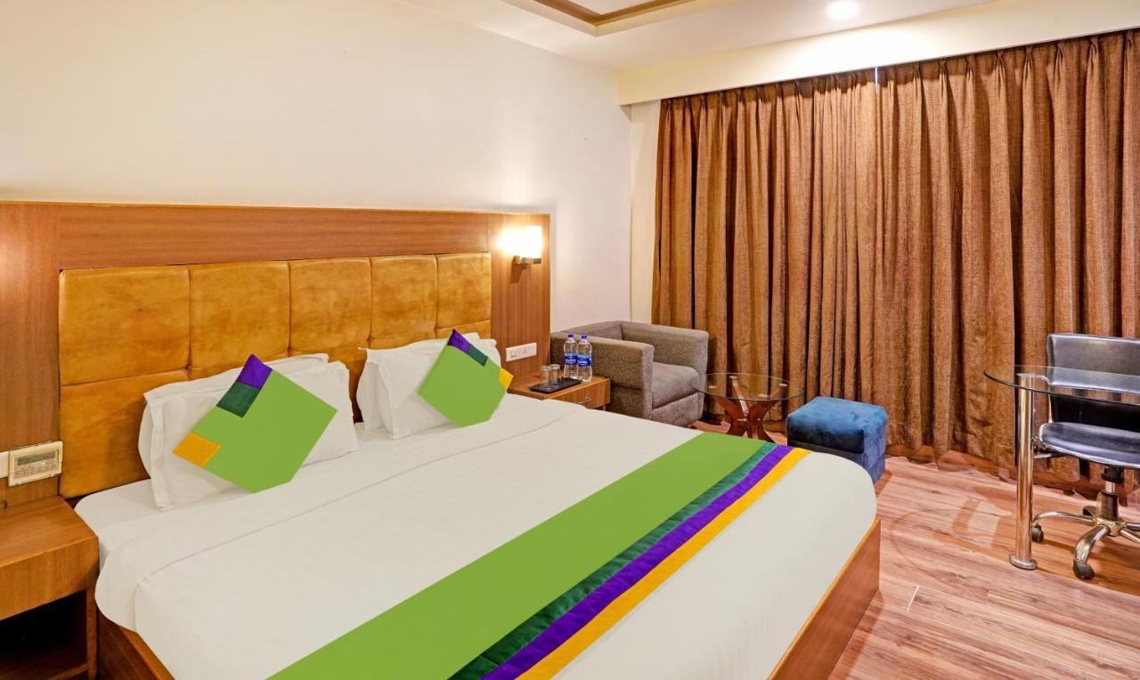 Treebo The Royal Cm, 4 Km From City Palace Jaipur Exterior photo